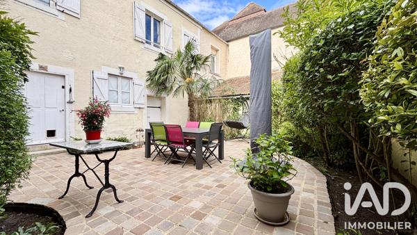 Maison à vendre 6 pièces 201 m² Rochefort-en-Yvelines