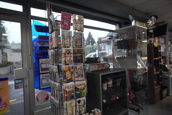 Fonds de commerce à vendre LOURDES (65)- Très beau bar tabac avec un EBE de 80 ke. avec cession des murs ( Option prix en sus)