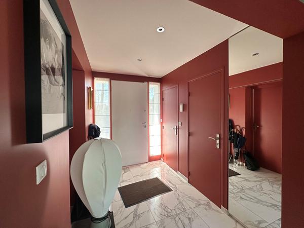 Villa Marcq en Baroeul Croisé Laroche 300 m² - Plain-pied, 4 chambres suites, Piscine extérieure chauffée, garage Marcq en baroeul Villa Marcq en Baroeul Croisé Laroche 300 m² - Plain-pied, 4 chambres suites, Piscine extérieure chauffée, garage Marcq en baroeul