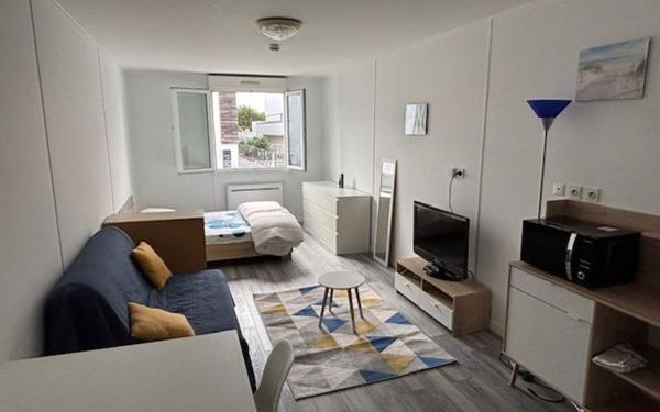 Appartement à louer    1 pièce •  La Rochelle