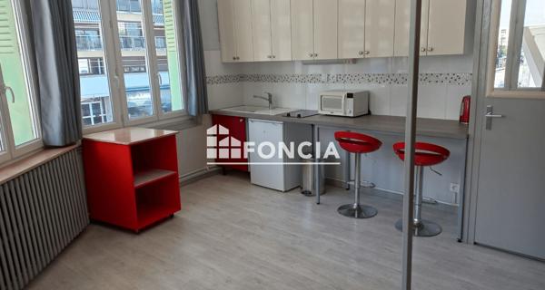 Location Chambre 19.6 m² - Grenoble 38100