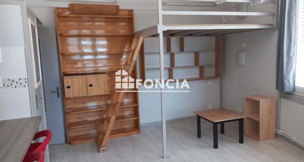 Location Chambre 19.6 m² - Grenoble 38100