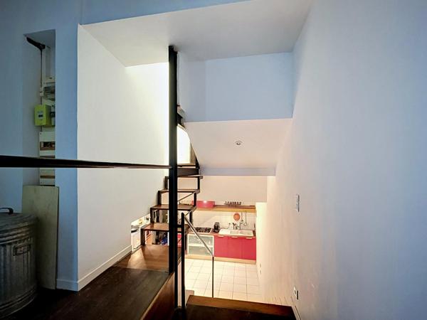 F4 - 82.75 m2  Rue Simart  Métro Marcadet - 560 000 €