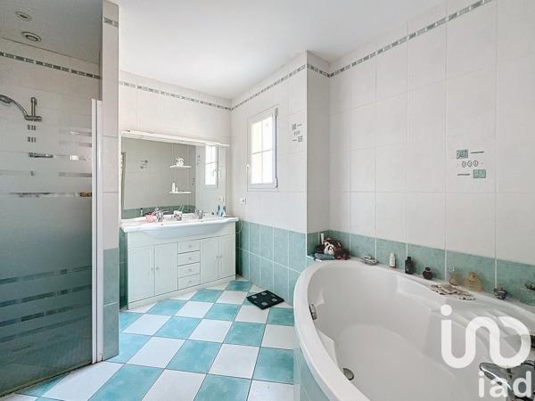 Maison à vendre 5 pièces 141 m² Doix lès Fontaines