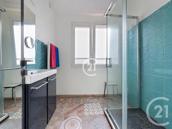 Immeuble à vendre  246 m 2   ROMAINVILLE  - 93
