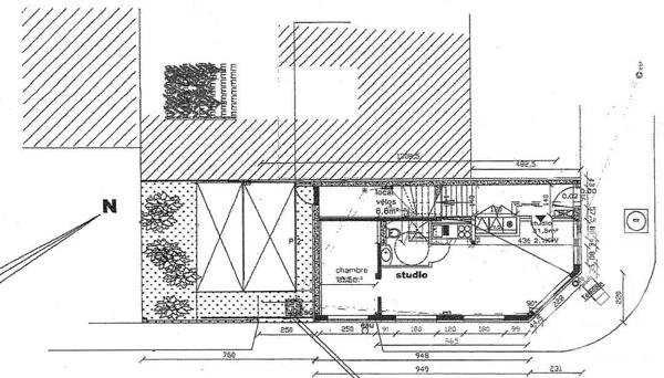 Immeuble à vendre  246 m 2   ROMAINVILLE  - 93