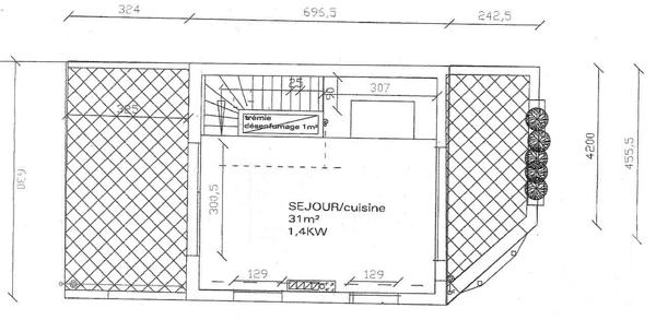 Immeuble à vendre  246 m 2   ROMAINVILLE  - 93