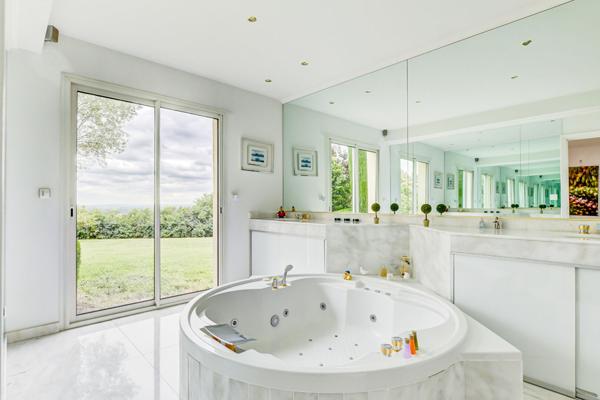 Villa d'exception de 7 pièces à Castelnau-d'Estrétefonds