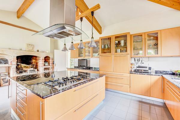 Villa d'exception de 7 pièces à Castelnau-d'Estrétefonds