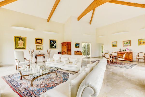 Villa d'exception de 7 pièces à Castelnau-d'Estrétefonds