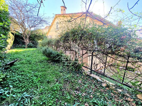 MAISON INDIVIDUELLE 4/5 PIECES AVEC PISCINE