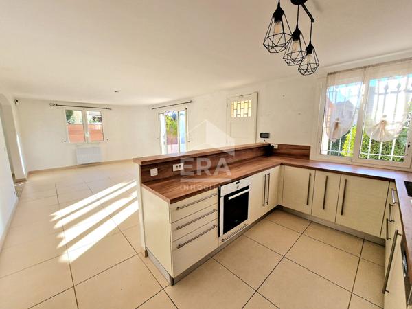 MAISON INDIVIDUELLE 4/5 PIECES AVEC PISCINE