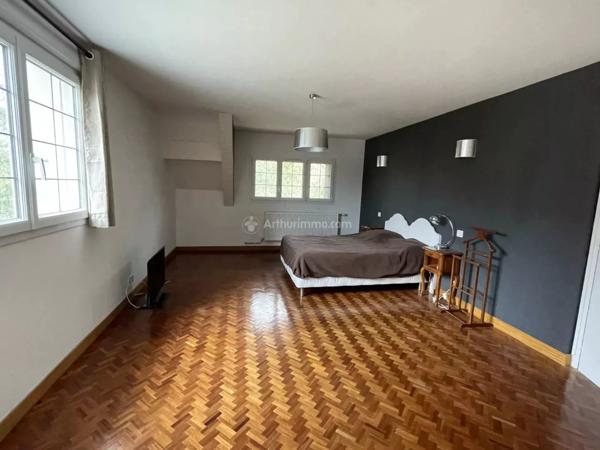 Vente Maison 5 pièces 160 m2 à Neufchâteau