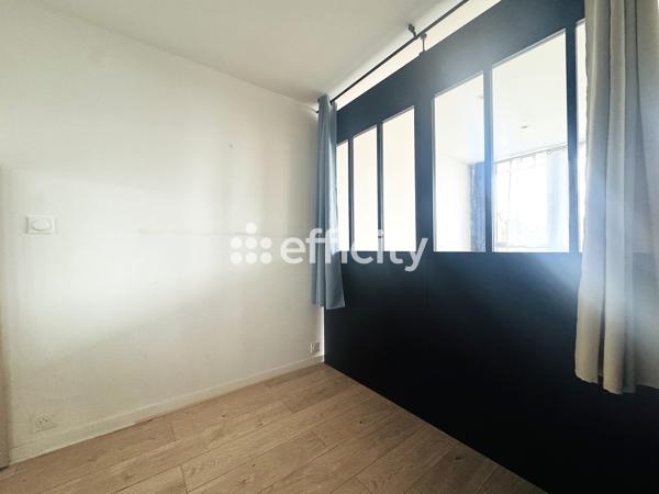 Appartement
         2 pièces
        - 35 m² Exclusivité 137 800 € *