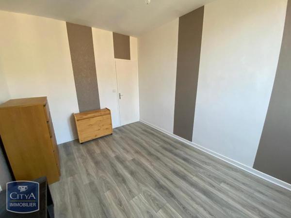 Appartement à louer 4 pièces 90.27m²