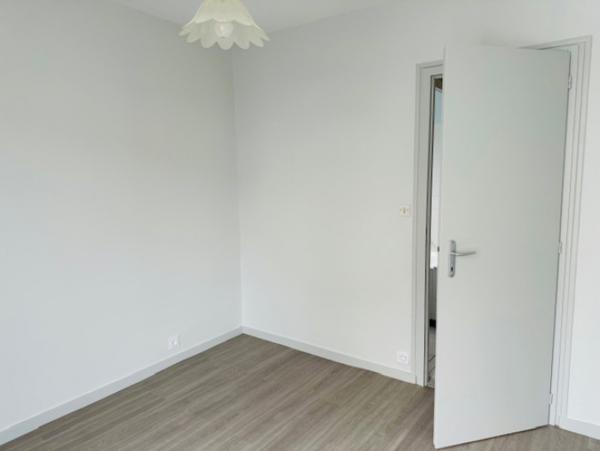 Location Appartement 3 pièces Parthenay (79200) - CENTRE VILLE