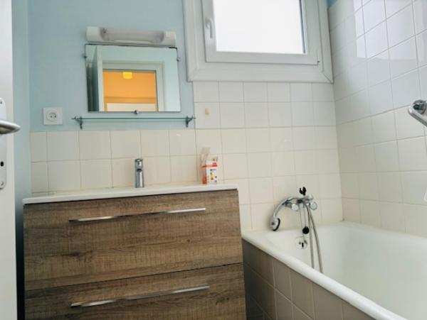 Location Appartement 3 pièces Parthenay (79200) - CENTRE VILLE