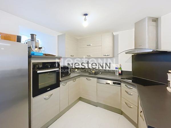 Hyper centre de SURZUR, maison T4 de caractère de 111m² habitables rénovée !