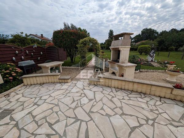 Maison à vendre individuelle de plain pied à Montpon-Ménestérol 3 pièces 85.31 m2