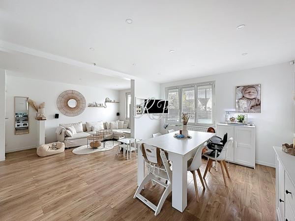 maison familiale proche du château