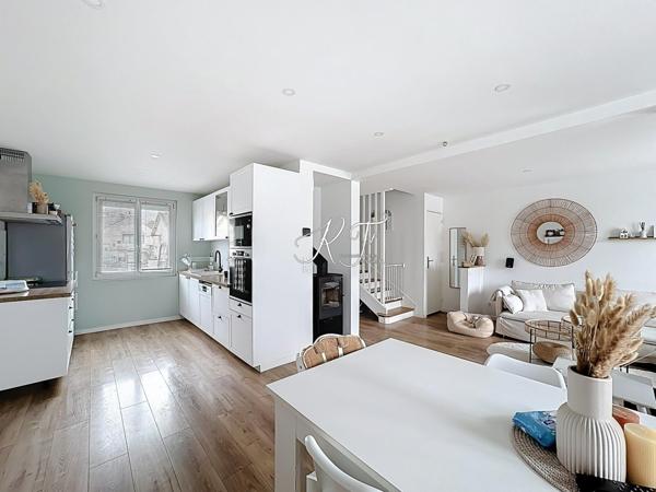 maison familiale proche du château