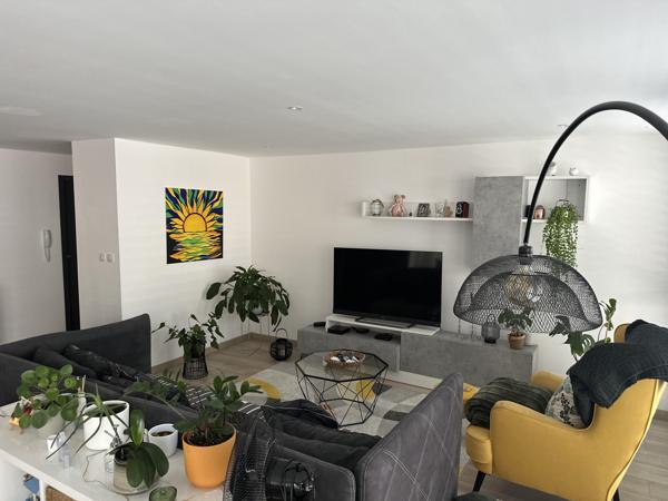 Vente / Appartement T4