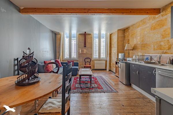 Appartement à vendre 250 000 € Bordeaux 2 p 44 m² DPE D
