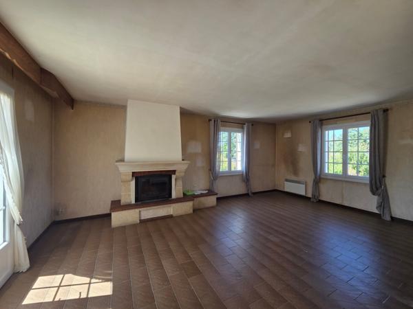 Maison de plain-pied sur sous-sol