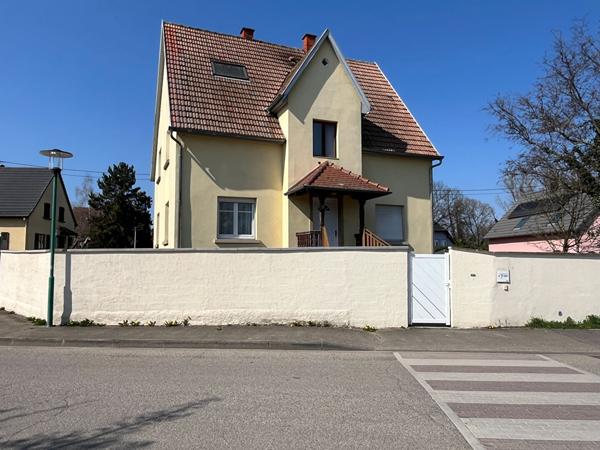 Maison - 5 pièces - 141 m²