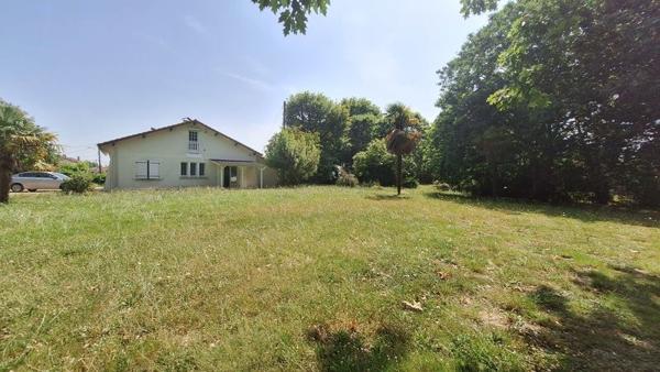 Maison à vendre |  Hagetmau |  4 pièces | 128 m²