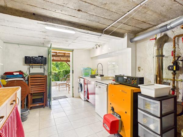 Charmante maison près de Confolens avec vue sur la rivière