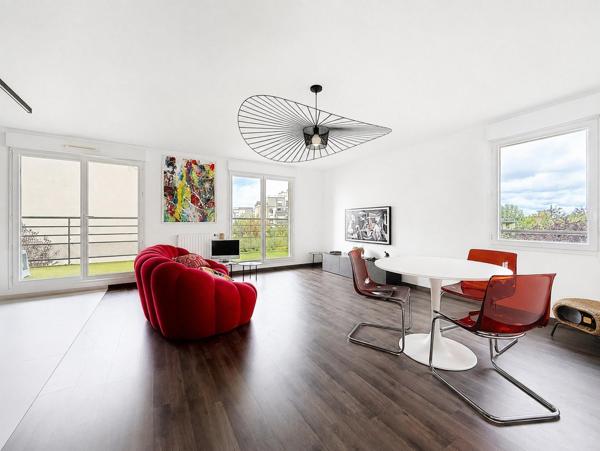 4 PIECES – 3 CHAMBRES, BALCON, PARKING – DPE C