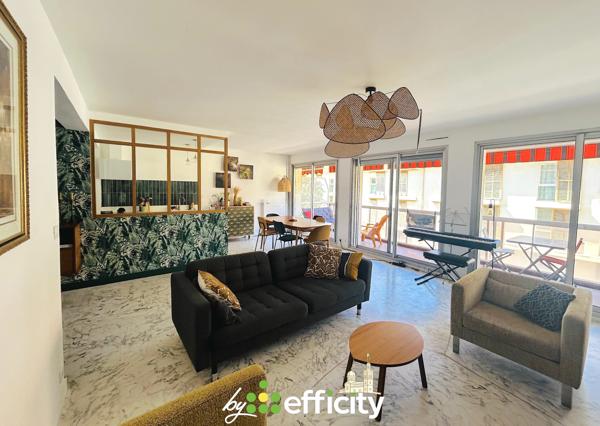 Appartement
         4 pièces
        - 92 m² 415 000 € *