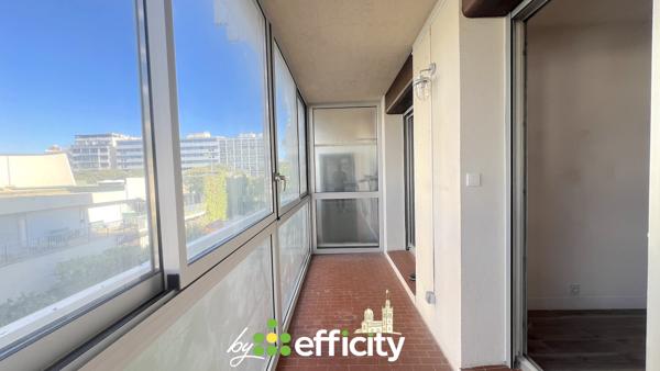 Appartement
         4 pièces
        - 92 m² 415 000 € *