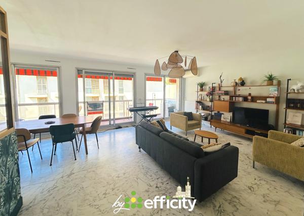 Appartement
         4 pièces
        - 92 m² 415 000 € *