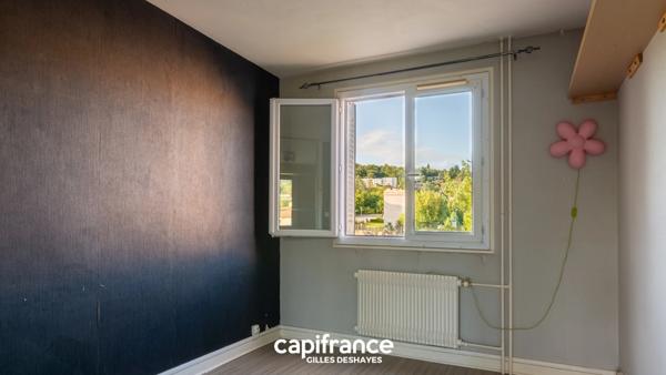 Trévoux 01600 - T4 83.19m² Loi Carrez - Balcon + Cave + Garage