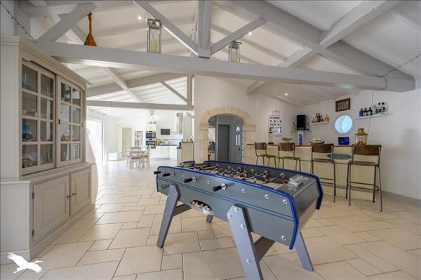 Maison à vendre |  Esnandes |  6 pièces | 235 m²