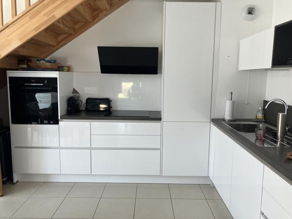 Six-Fours-les-Plages (83140) BRS - T3 + Duplex de 80 m2