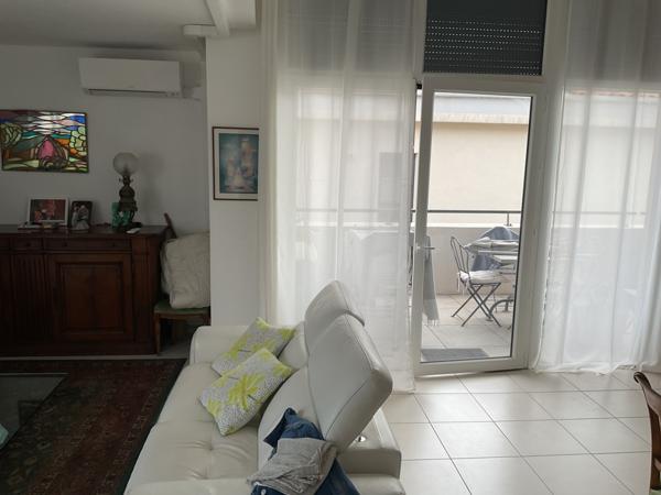 Six-Fours-les-Plages (83140) BRS - T3 + Duplex de 80 m2