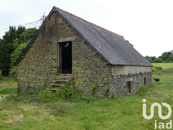 House for sale 4 rooms 75 m² Maël-Carhaix