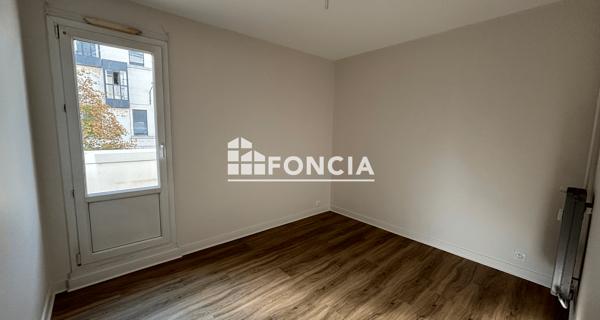 Location Appartement 2 pièces 47.42 m² - Tours 37000