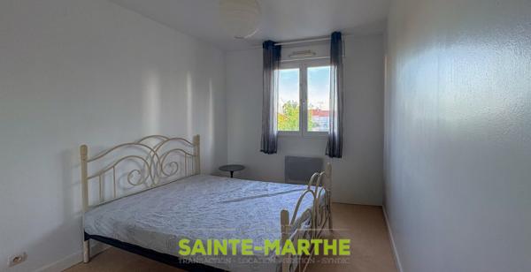 A LOUER - T2 Meublé - Niort Niort (79000)