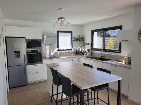 Maison 6 pièce(s) 5 chambre(s) 150 m²