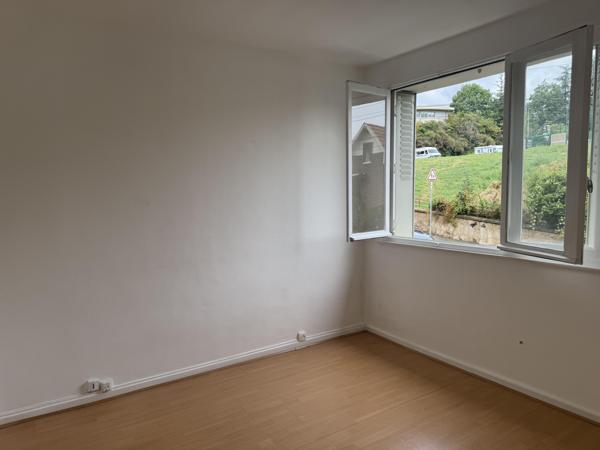 Vente / Appartement T4