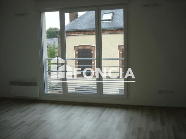 Location Studio 26.55 m² - 15/19 RUE DES EPARGES Dreux 28100