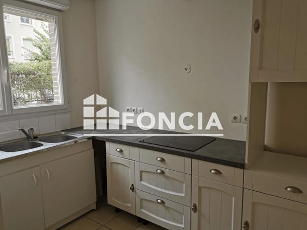 Location Appartement 2 pièces 43.8 m² - 4 RUE DE L'OISEAU DE FEU Luce 28110