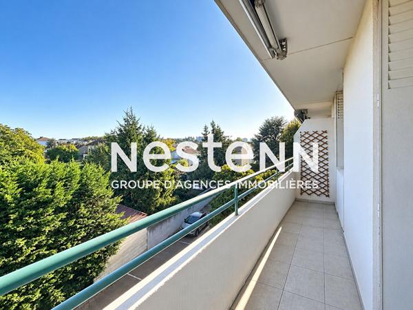 Appartement T3 meublé, traversant avec 2 chambres et balcon