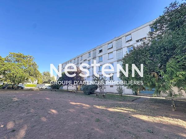 Appartement T3 meublé, traversant avec 2 chambres et balcon
