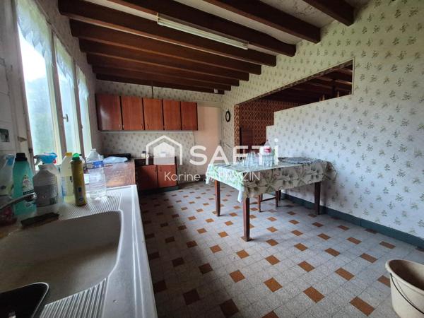 maison de plain pied à restaurer, en campagne, avec 3 hectares de terrain