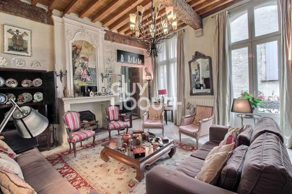 A Tarascon, Magnifique hôtel particulier